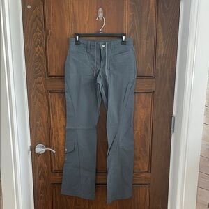 Athleta womens Charcoal Cargo Pants